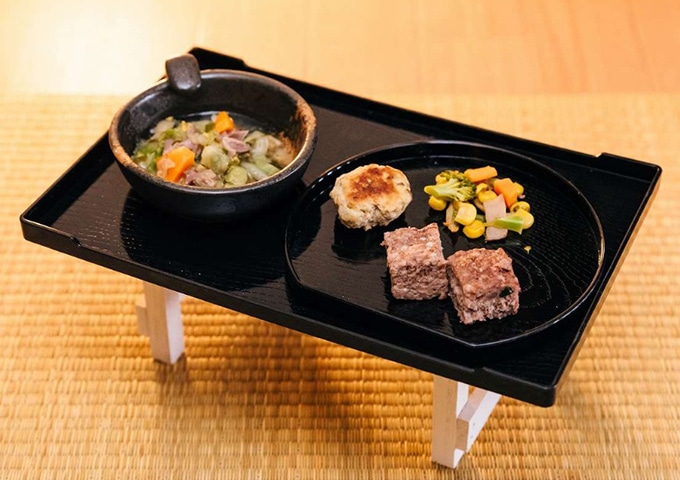 栄養バランス満点の食事